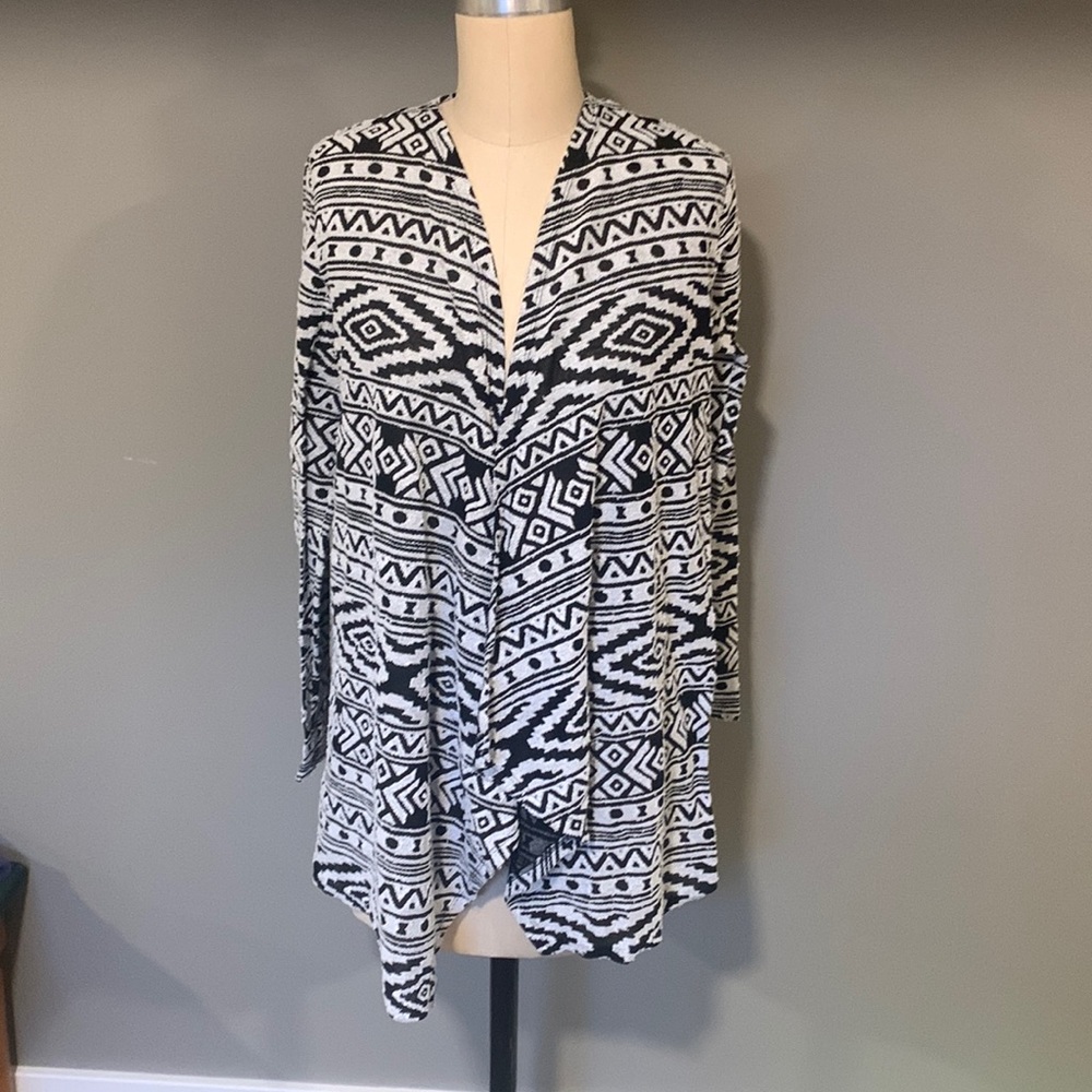American Eagle Open Sweater.